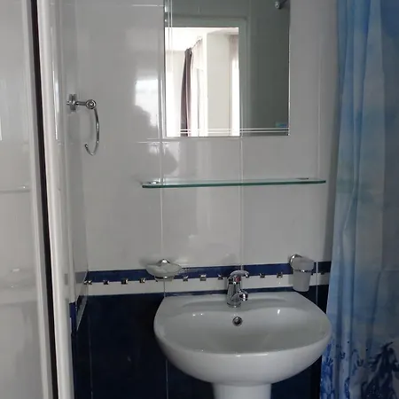 Vlasta Vendégház 2*